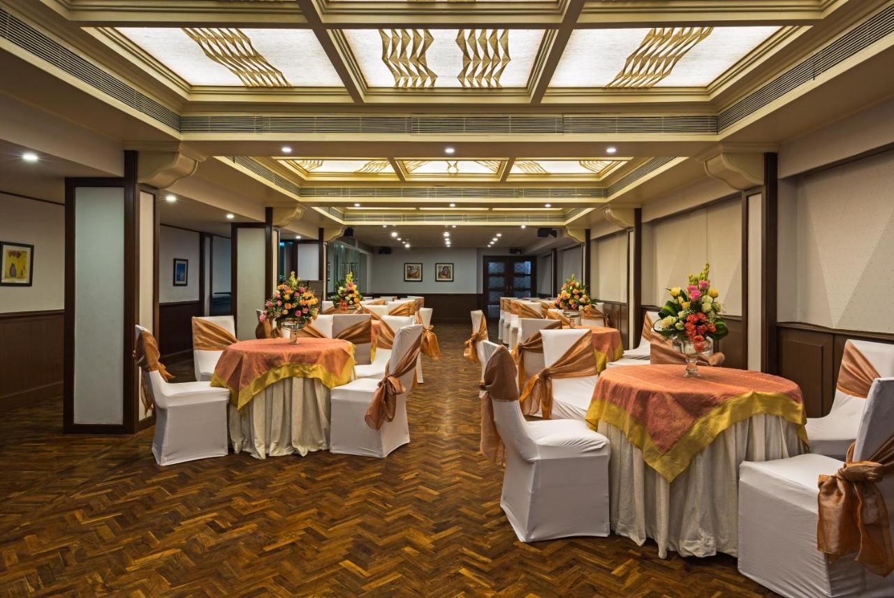 Hotel Crystal Palace Meerut Εξωτερικό φωτογραφία