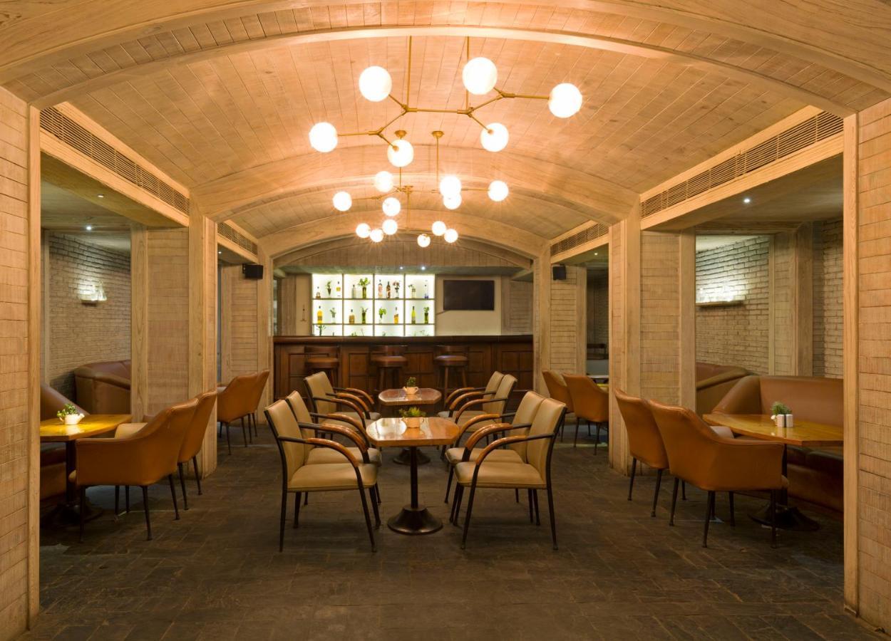 Hotel Crystal Palace Meerut Εξωτερικό φωτογραφία