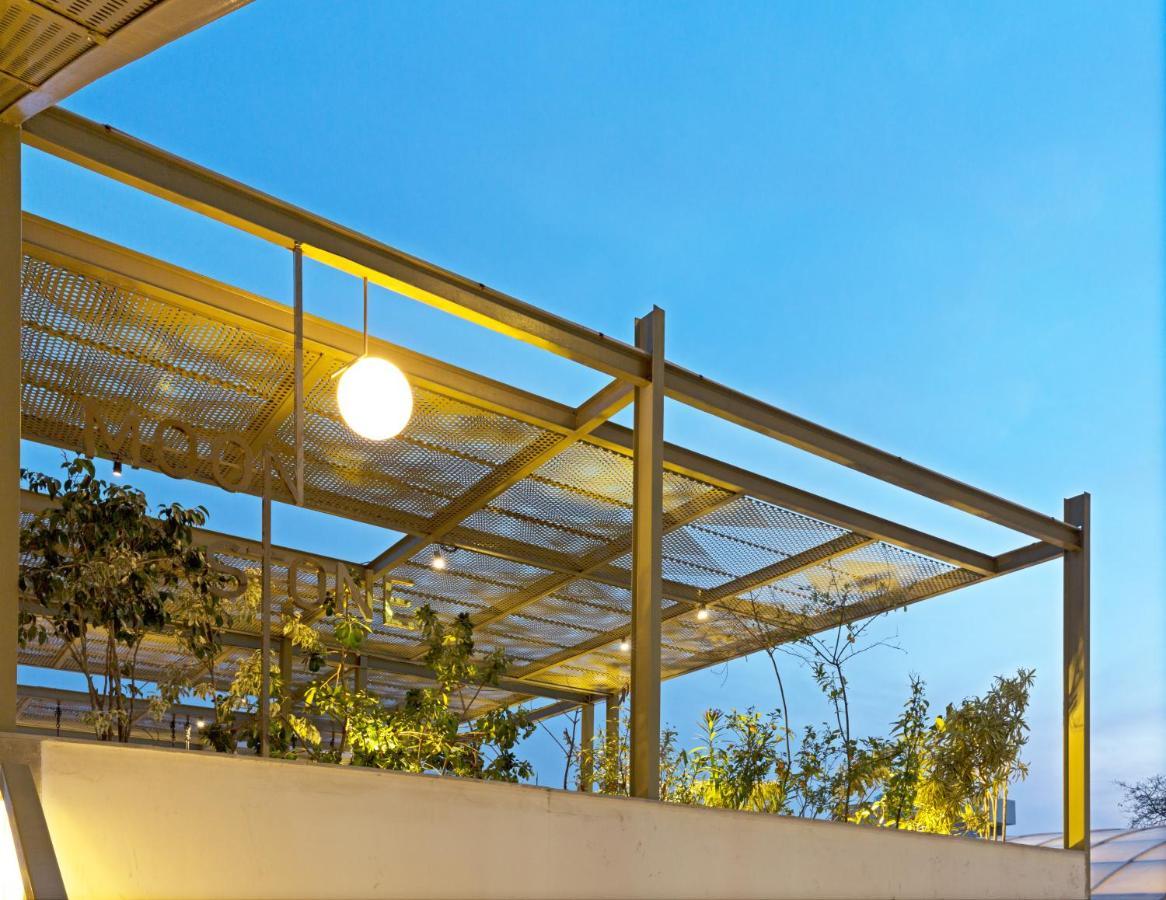Hotel Crystal Palace Meerut Εξωτερικό φωτογραφία